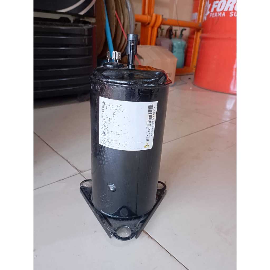 Kompresor AC 1/2 pk R32 / Compresor AC 1/2pk R32