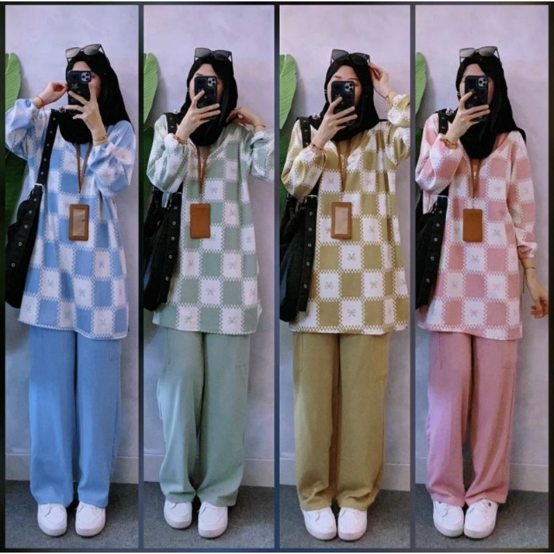 

Set Pita Kotak Wanita