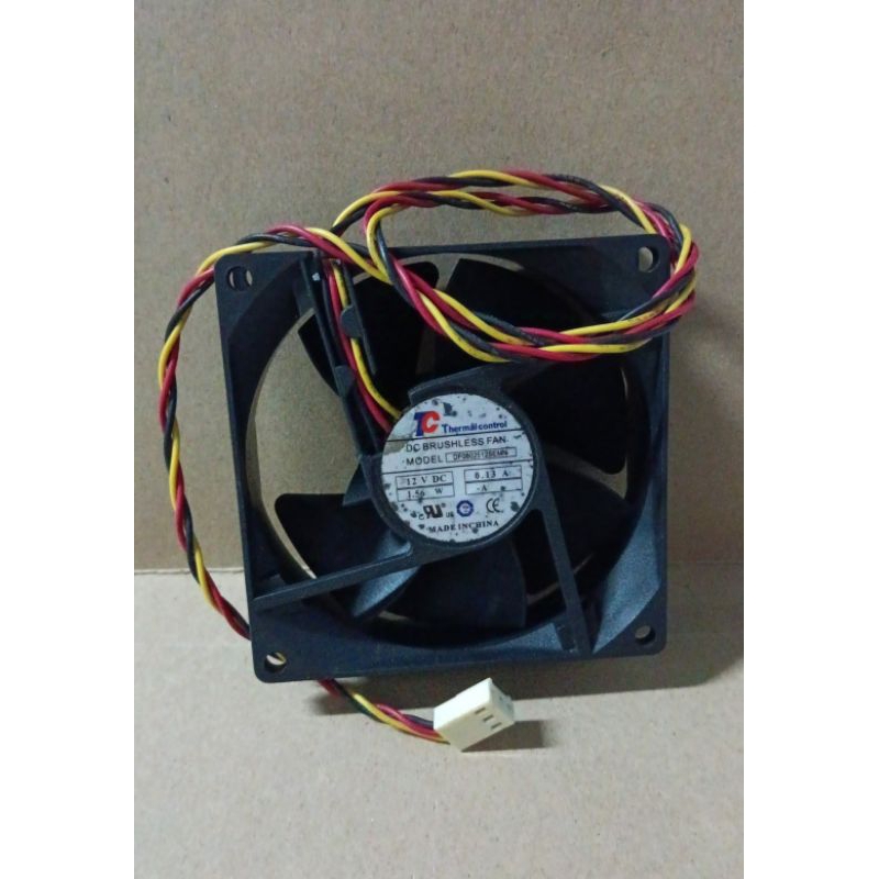 9486 kipas angin fan dc brushless 12v 12volt 12 volt 12vdc dc 8x8 8cm 3pin 3kabel
