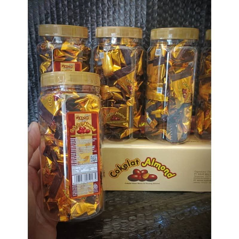 

King Cokelat Almond 1 dus isi 4 botol