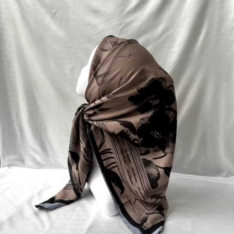 HJAB VOAL SEGI EMPAT / HIJAB VOAL SEGI EMPAT /HIJAB SEGI EMPAT MOTIF VOAL / VOAL PREMIUM / HIJAB LEB
