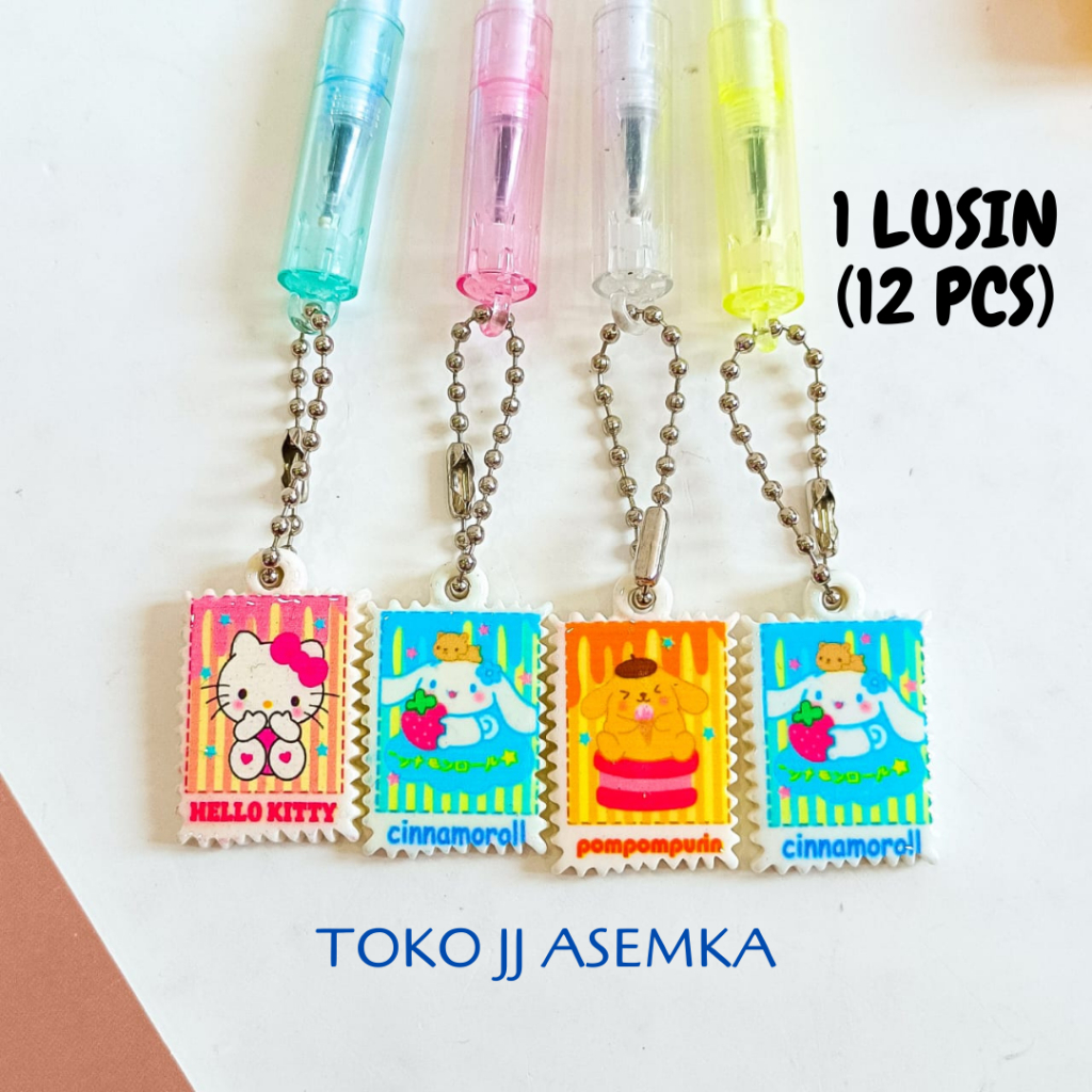 

1 LUSIN (12 PCS) PULPEN MURAH GANTUNGAN PAPAN NAMA SANRIO PEN KITTY CINNAMOROLL PURIN BOLPEN COD