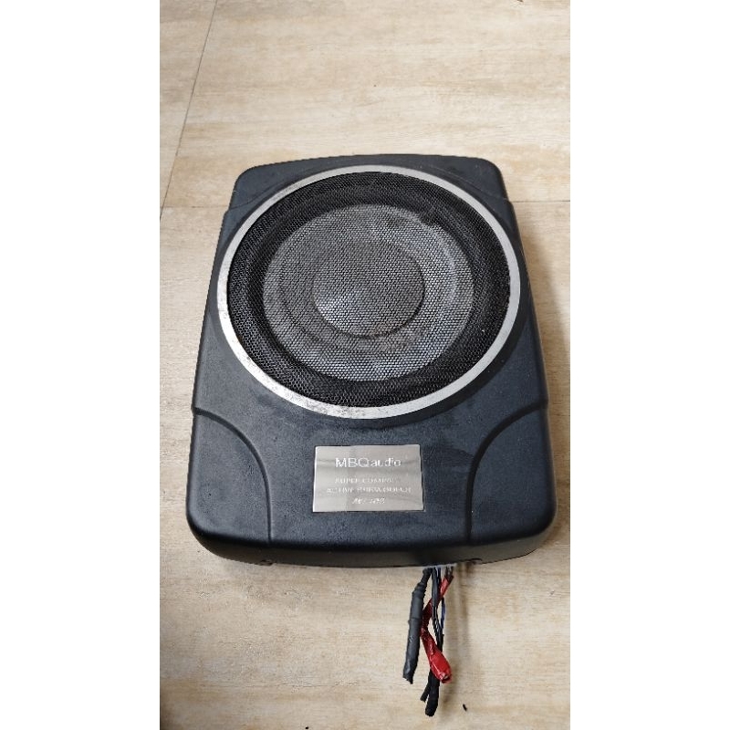 Subwoofer Kolong MBQ