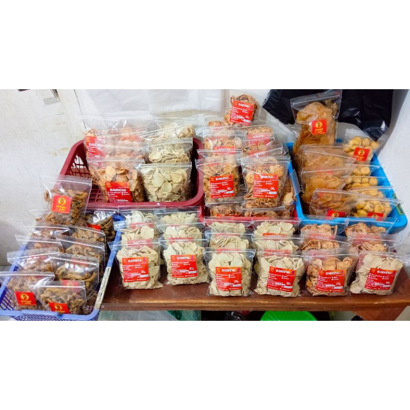 

PAKET HEMAT BASRENG 100GR 21PCS BASRENG PEDAS DAUN JERUK, ORIGINAL, BALADO, TERMURAH