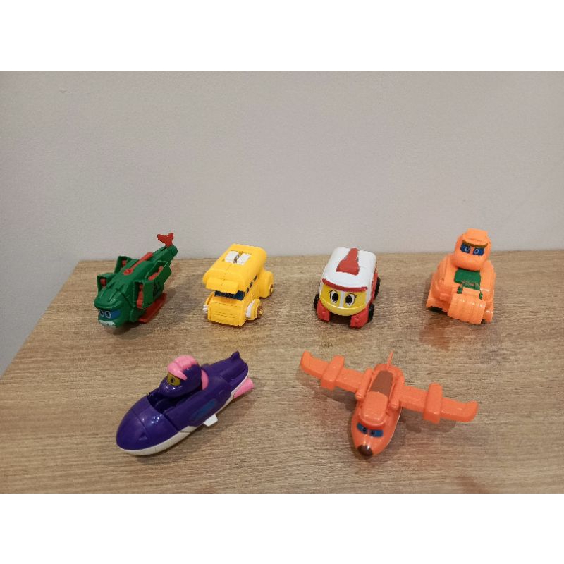 Mainan Mobil Robot Gogo Dino Preloved - Harga Terjangkau - Kondisi Bagus