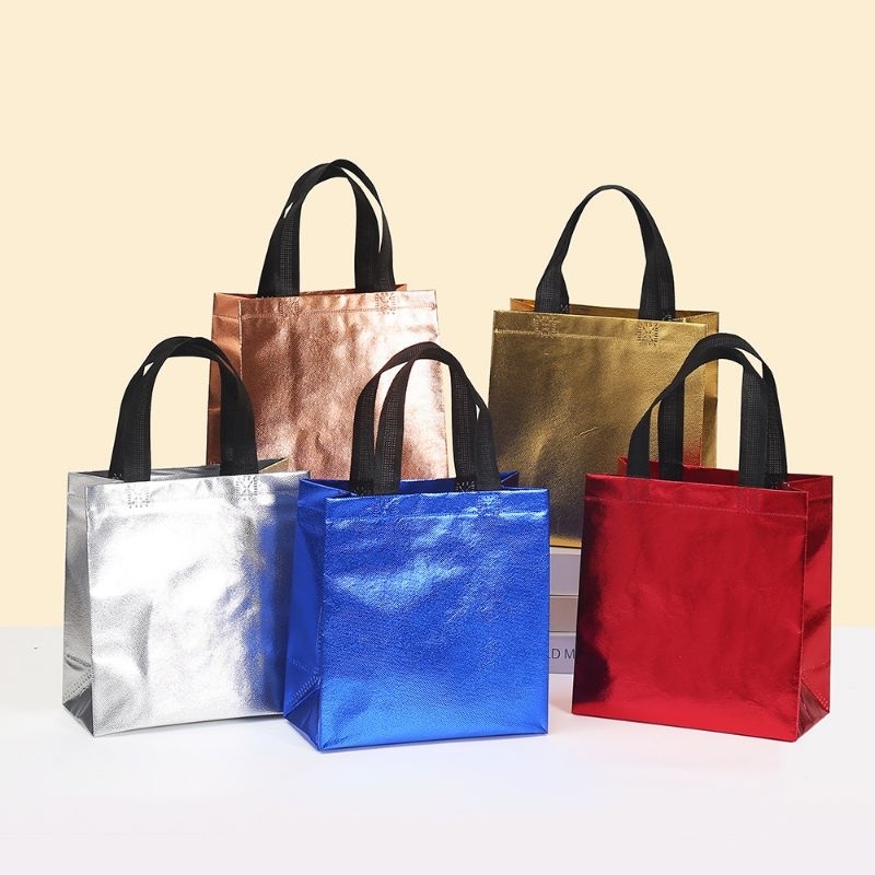 

YOURNEEDSMDN ❤️ PAPER BAG GOODIE BAG NON-WOVEN LAMINATED METALIC ,TAS HAMPERS ,TAS KADO ULTAH