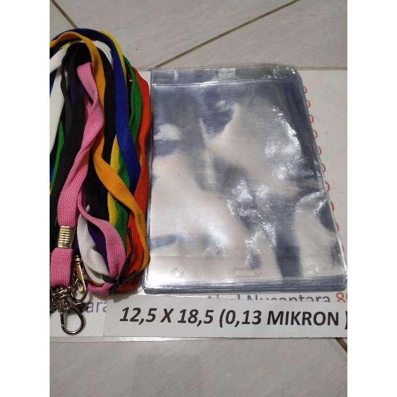 

paket Tali 1cm kait +plastik panitia uk 12,5x18,5 cm isi paket 10 pcs tebal plastik 0, 13 mikron