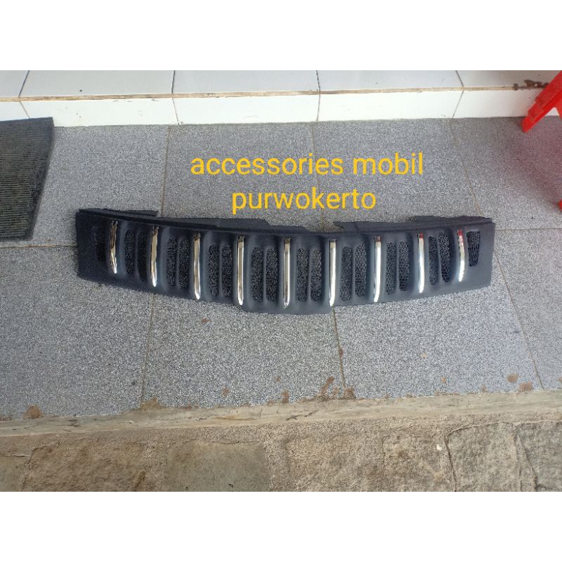 grill costum Livina XV SV xgear 2007 sampai 2011