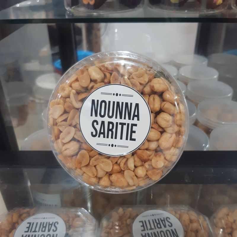 

Kacang Bawang Toples Bulat 260 Gram