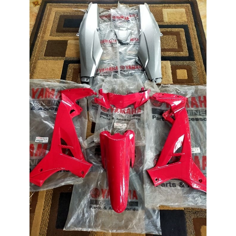 body bodi halus Yamaha Vega R new original merah silver