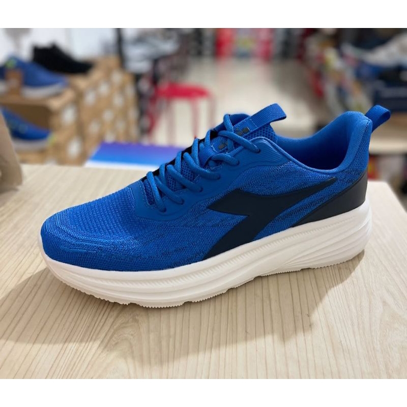 SEPATU DIADORA NEW SALE ORIGINAL SPORT STATION SIZE 42 BLUE