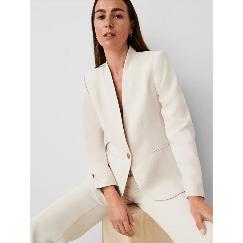 Ann Taylor Collarless Blazer in Cream