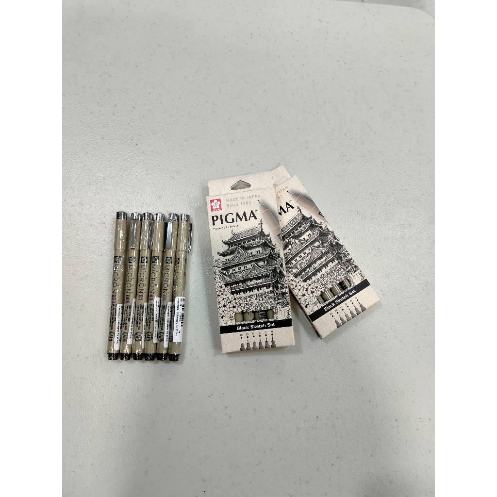 

Gramedia Tunjungan : Drawing Pen Sakura Pigma Micron Black 6 Set A