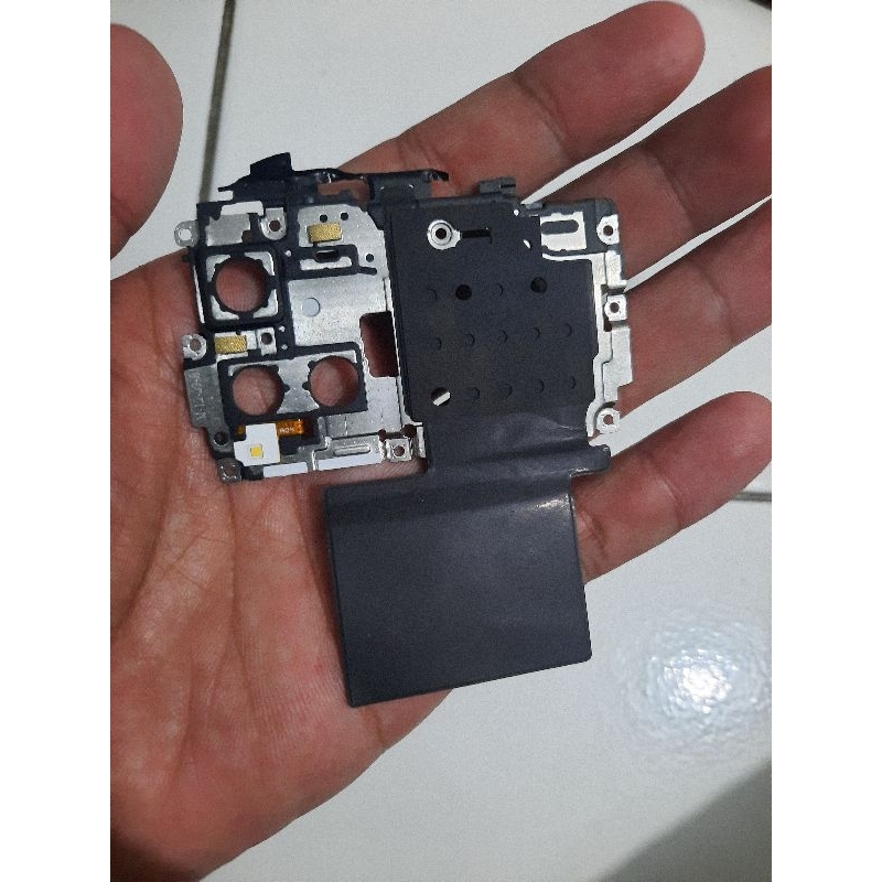 tutup mesin vivo y21