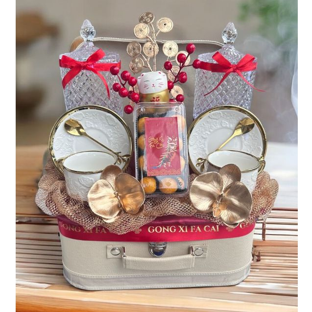 

SHANGHAI D / Hampers Natal/READY STOCK/Hampers Xmas/ Christmas Hampers