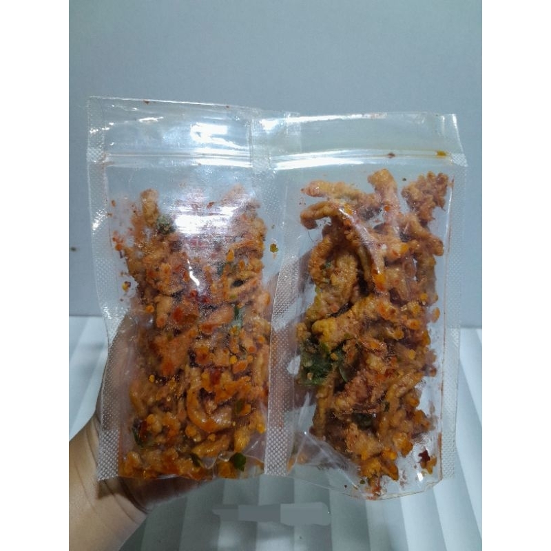 

Keripik usus pedas manis