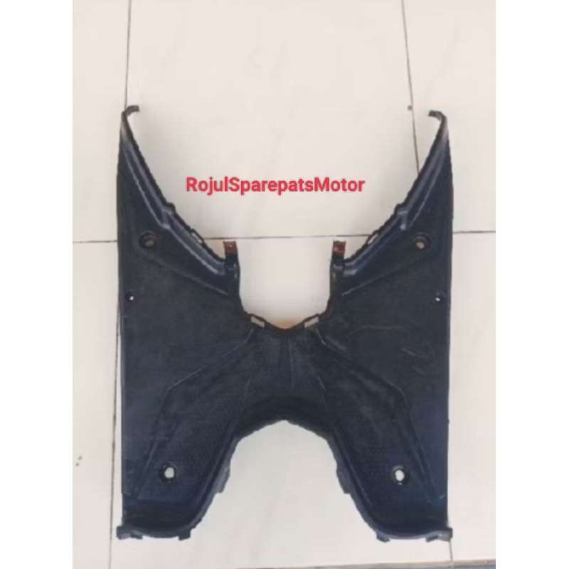 Dek lantai honda vario 125 old kzr  seken original