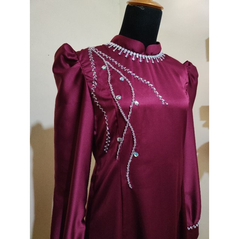 Dress kondangan simple elegan kekinian