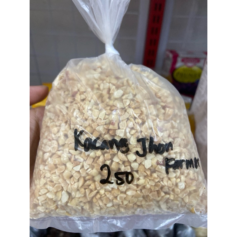 

John Farmer kacang tabur repack | kacang topping roti donat repac