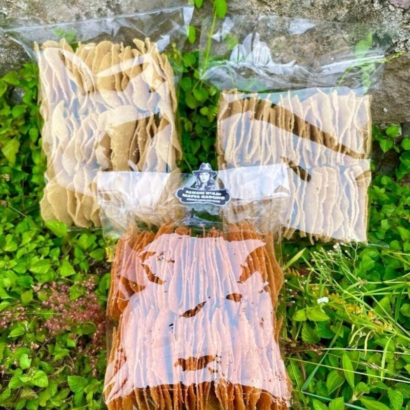 

1500GRAM PAKET BUNDLING KERUPUK SERMIER PEDAS 500GRAM+ PULI KOTAK 500GRAM+PULI BULAT 500GRAM