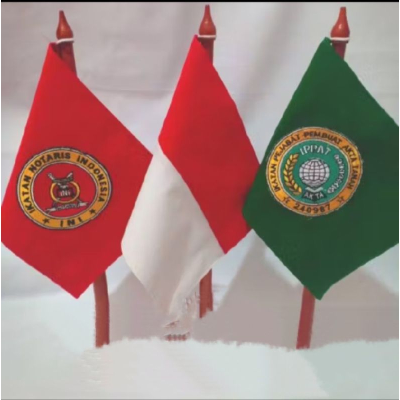 

Bendera meja kantor / satu set Bendera INI, IPPAT, dan Merah Putih