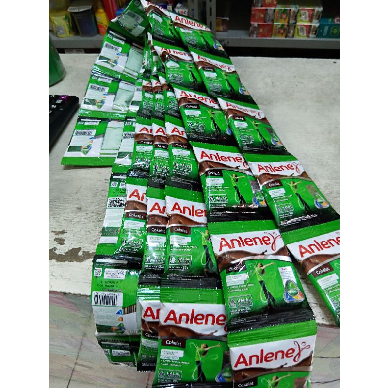 

Anlene SUSU BUBUK DEWASA CHOCOLATE 10 × 20Gr sachet-nutrisi tinggi kalsium untuk tulang,sendi,dan otot