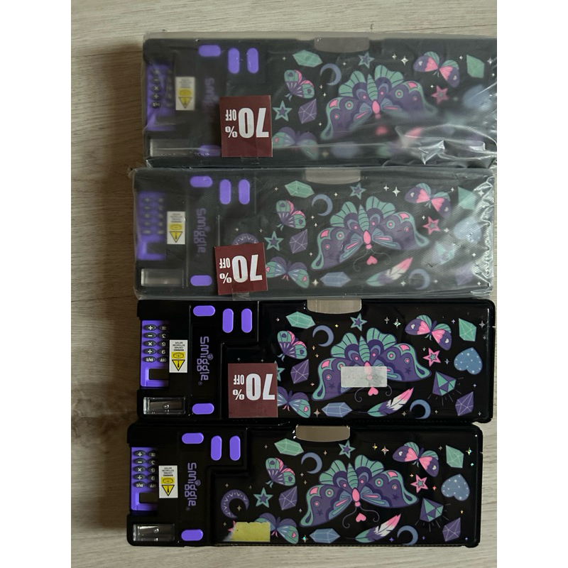 

Smiggle Fly High Pop Out Pencil Case