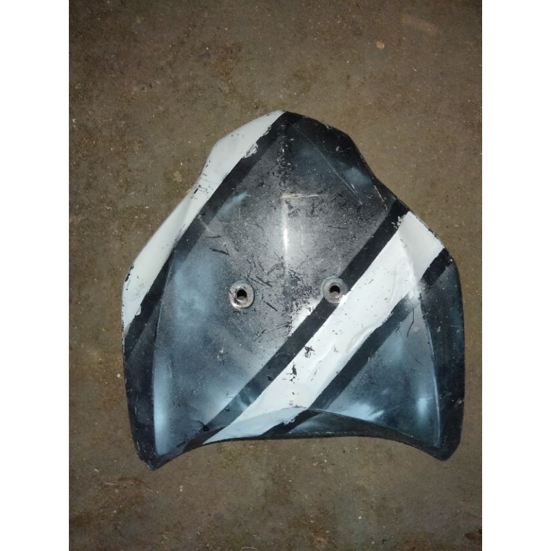 perisai/tameng depan Supra x 125 helm in original