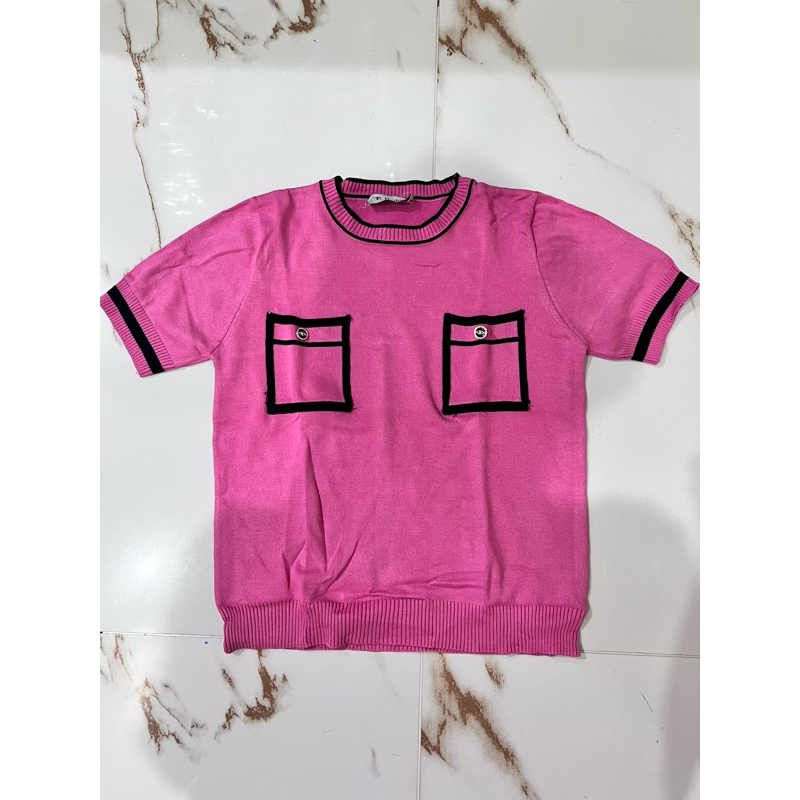 Preloved knit top / baju rajut atasan import merk Follade