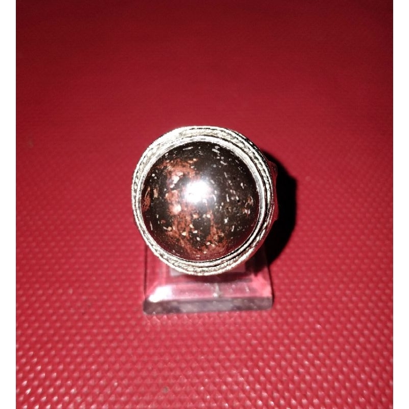 Batu badar besi semeru lumajang asli serat merah badar besi semeru serat merah natural