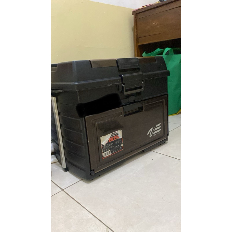 Box Tamiya Versus 8050 Hitam Original