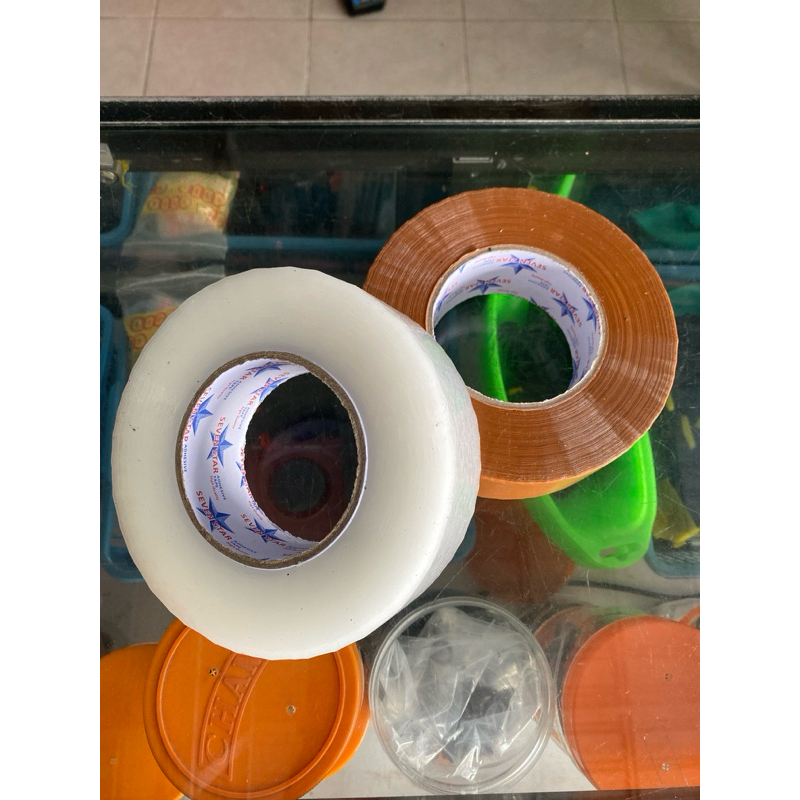 

Lakban jumbo 45x500y SEVENSTAR LAKBAN BENING JUMBO 500 YARD 300 METER X 45MM