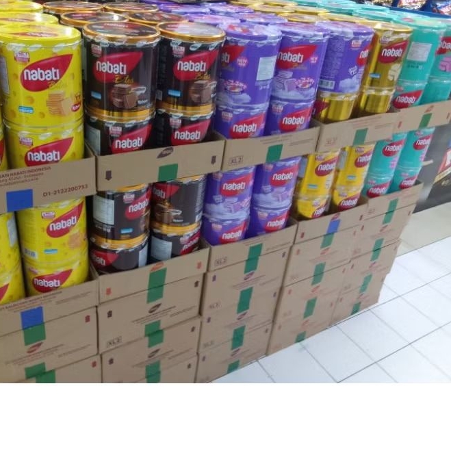 

Wafer Nabati Kaleng 240-320gr