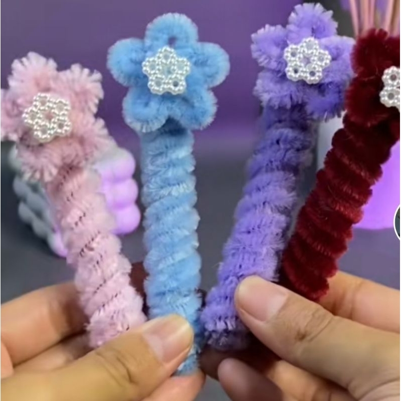 

Amplop Lebaran Unik Viral kawat bulu