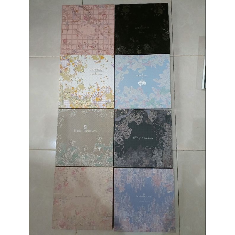 

hard box buttonscarves lengkap