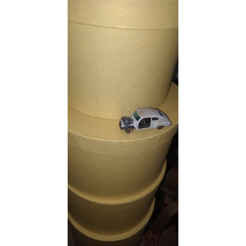 

round box, bloom box, box kado bulat d 20 x t 20