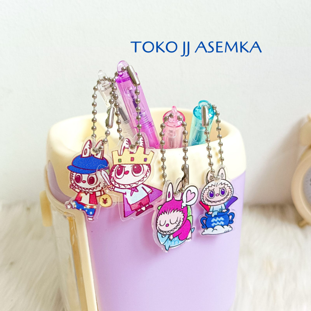 

PULPEN GANTUNGAN LABUBU PEN PENA BOLPEN BOLPOIN THE MONSTERS LISA BLACKPINK MURAH GROSIR COD