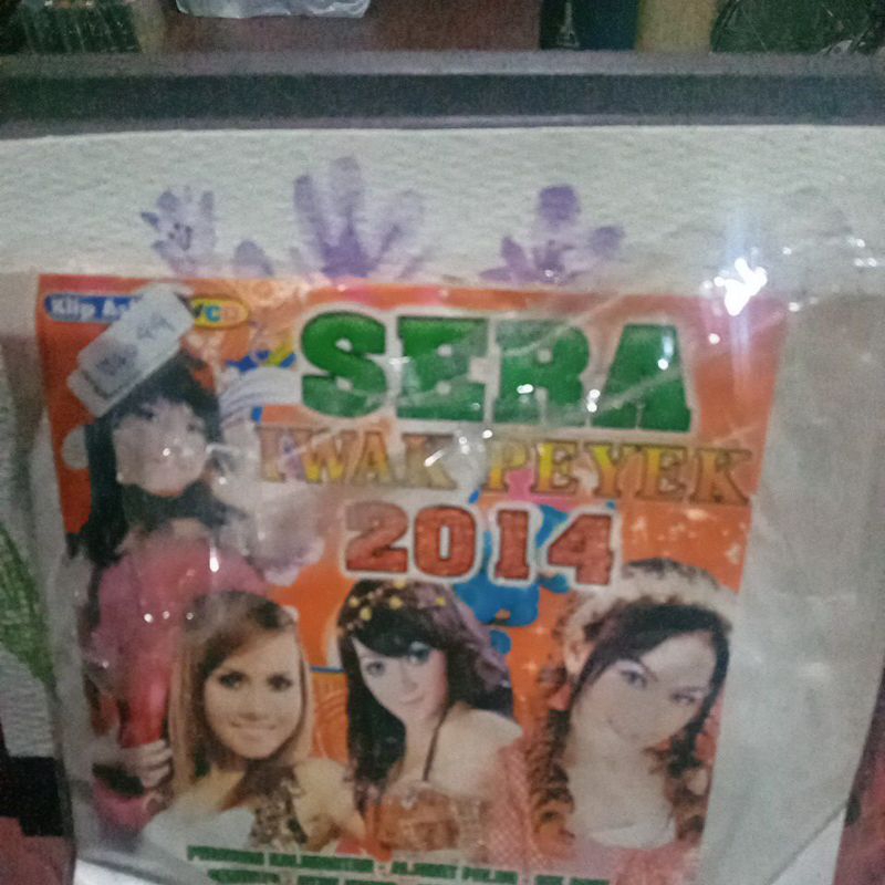 VCD SERA SAGITA IWAK PEYEK DD0075