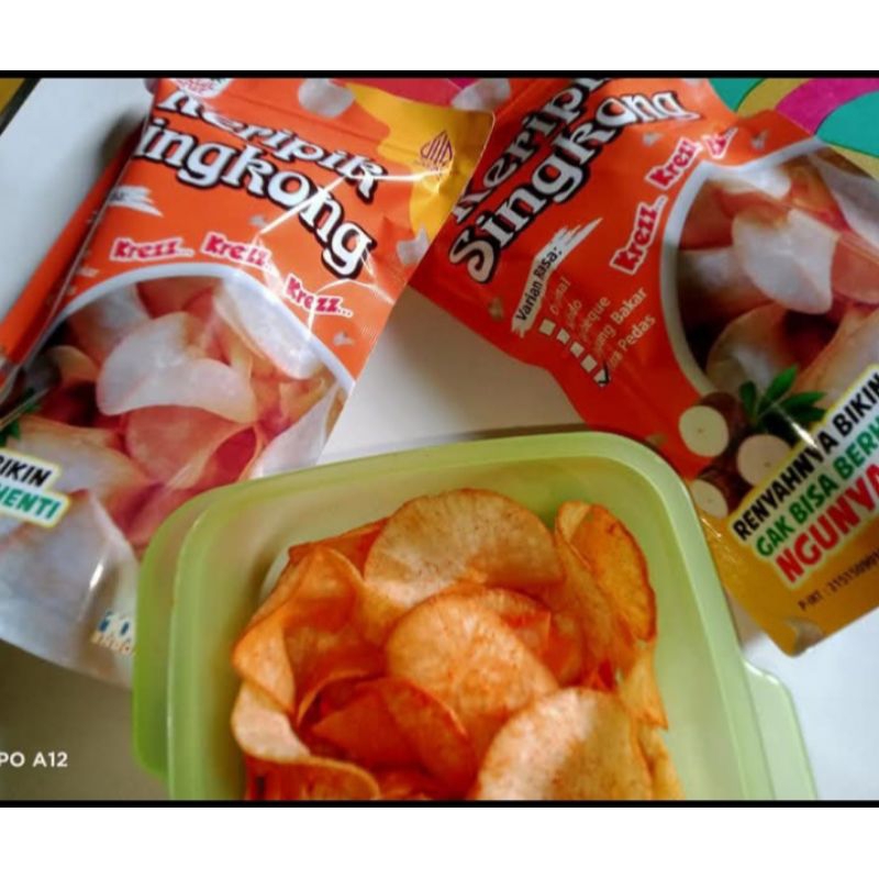 

Keripik singkong ektra pedas