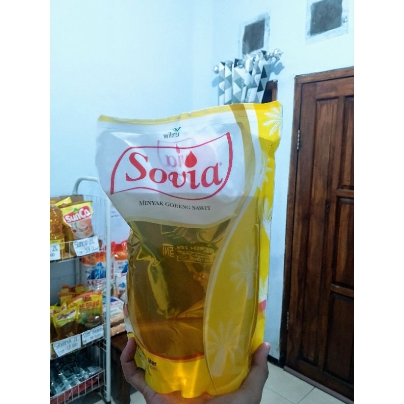 

MINYAK GORENG SOVIA 2 LITER ECER