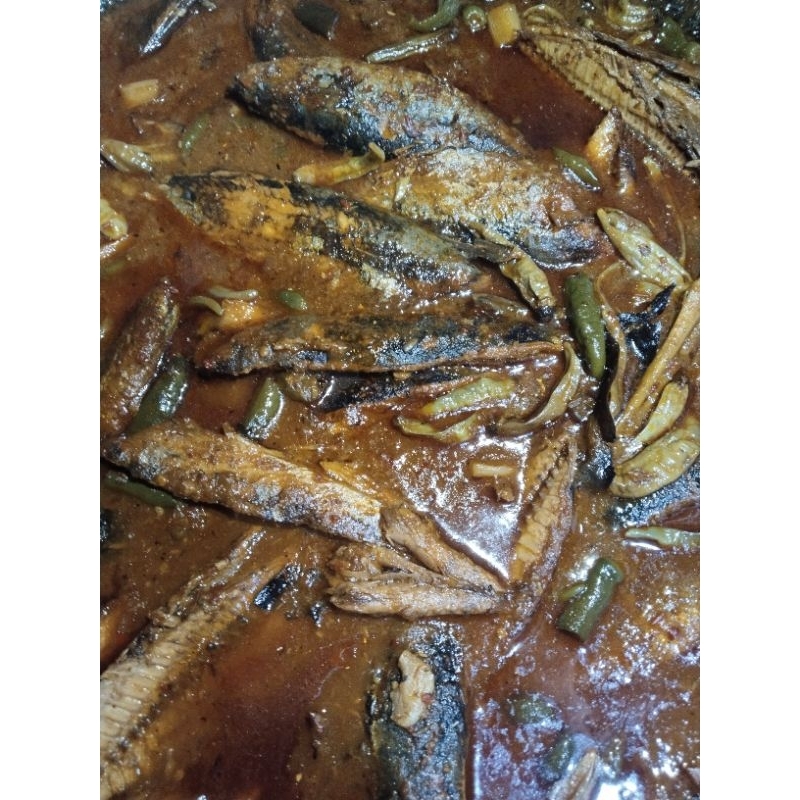 

sarden pindang tongkol/ayam safira.