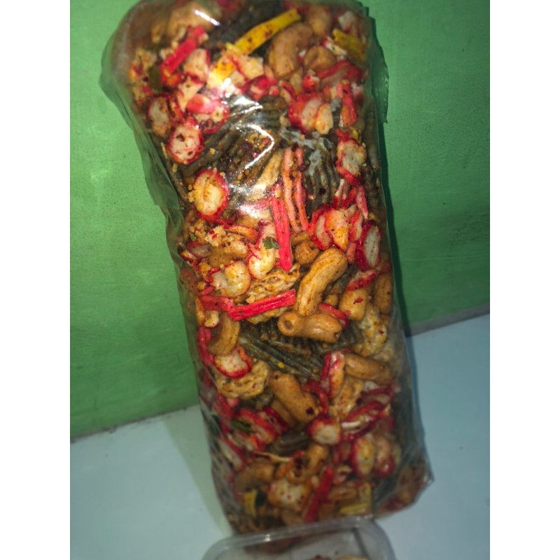 

Krupuk seblak campur