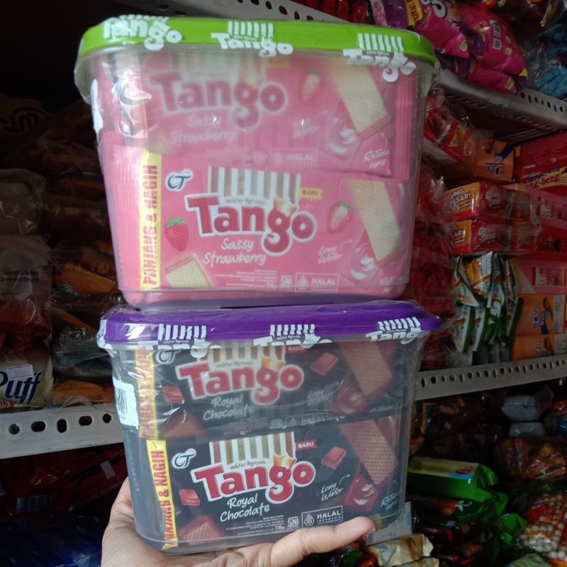 

[harga grosir] Wafer tango coklat | stroberi ukuran 20 x 16 gram gratis toples