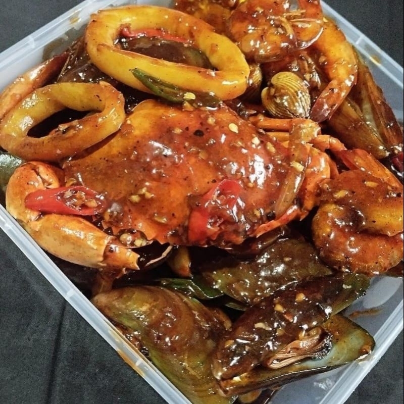 

Seafood Mix Lada Hitam | Makanan Matang | Seafood 73n by Sambal Bunda Queen