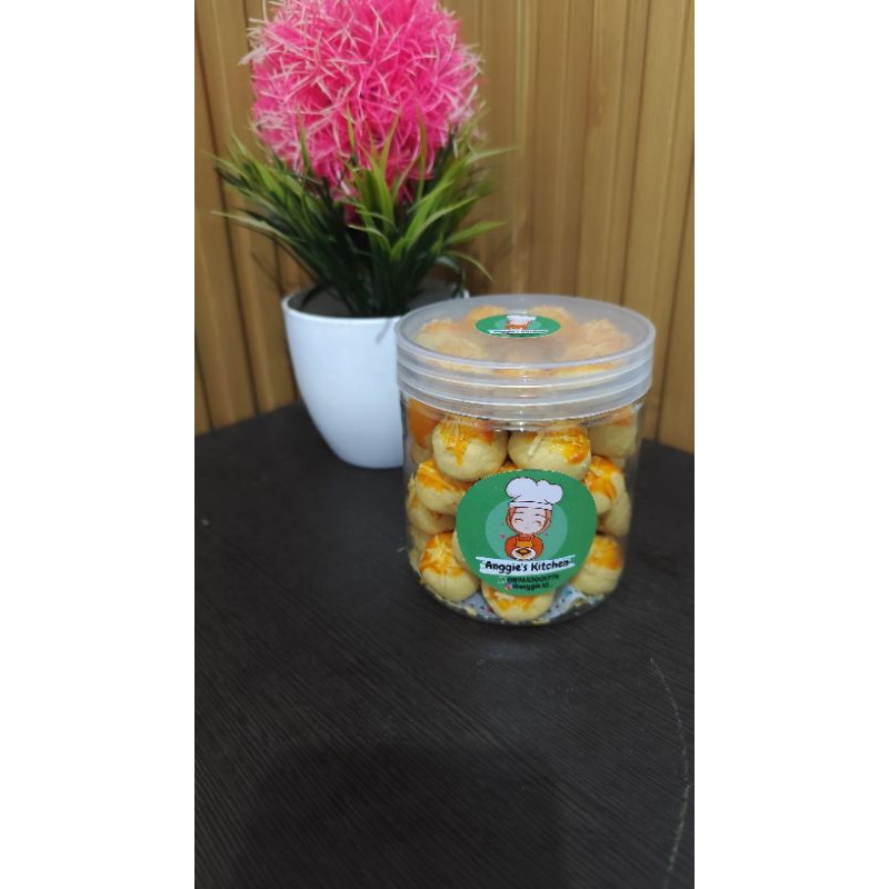 

KUE KERING NASTAR KEJU