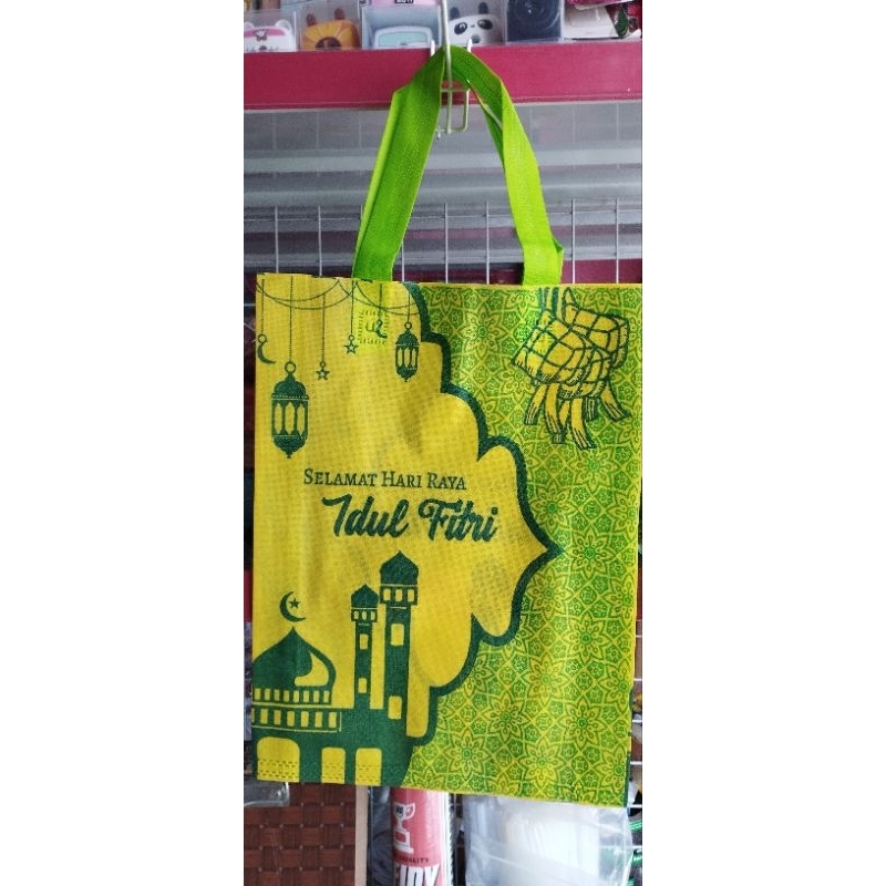 

(1pack) Tas Lebaran Goodie Bag Handle Edisi Idul Fitri 2025 WILCO & ECOZEE pegangan tali (12pcs)