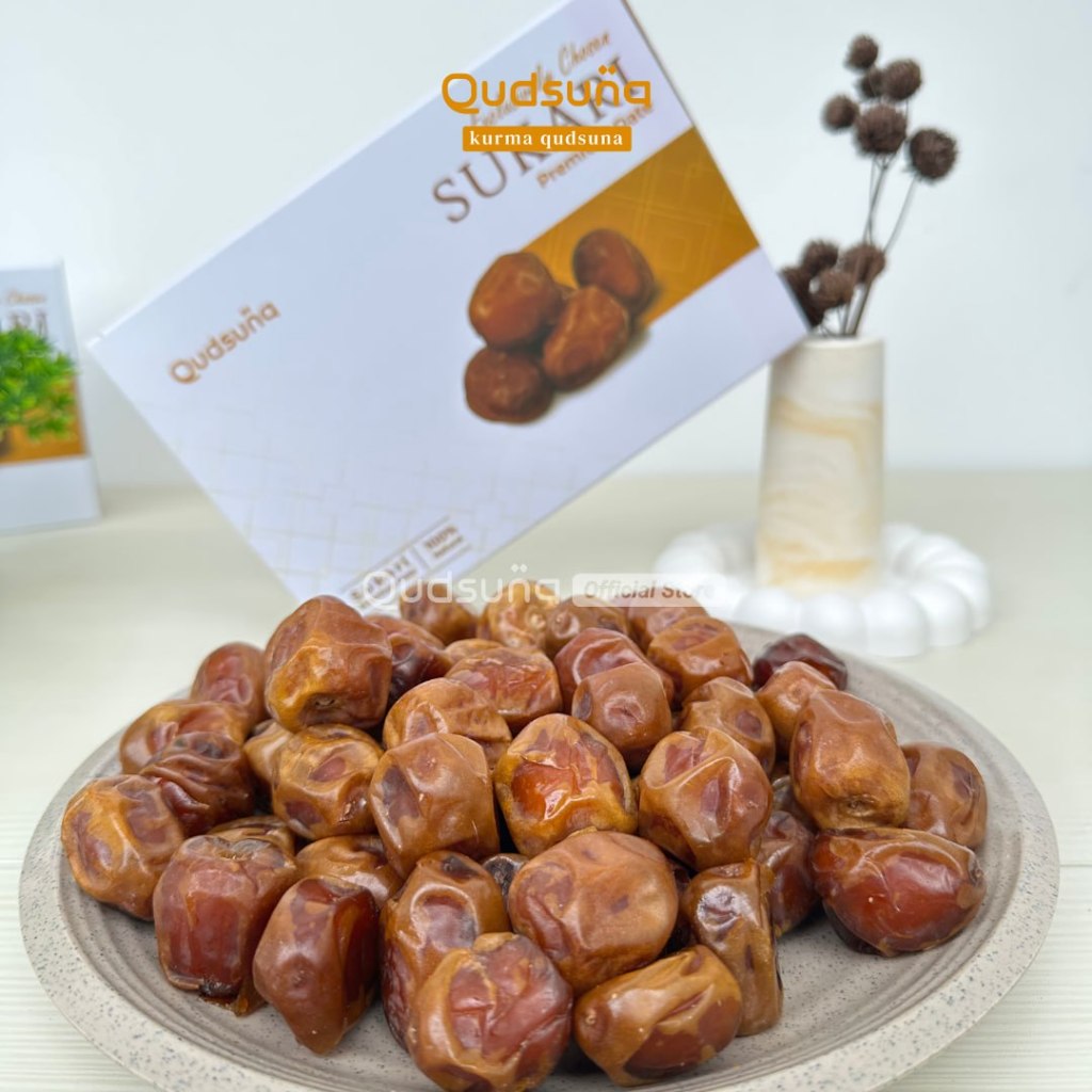 

Kurma Sukari Premium Qudsuna Original Sukkari High Quality Kualitas Panen Terbaru