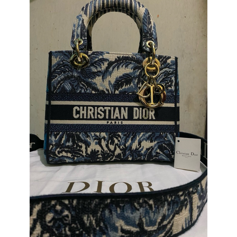 Lady D-Lite Dior bag (preloved)