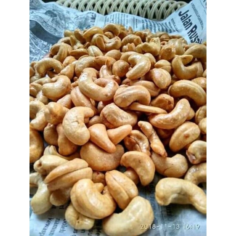 

Kacang Mete goreng utuh 250gr