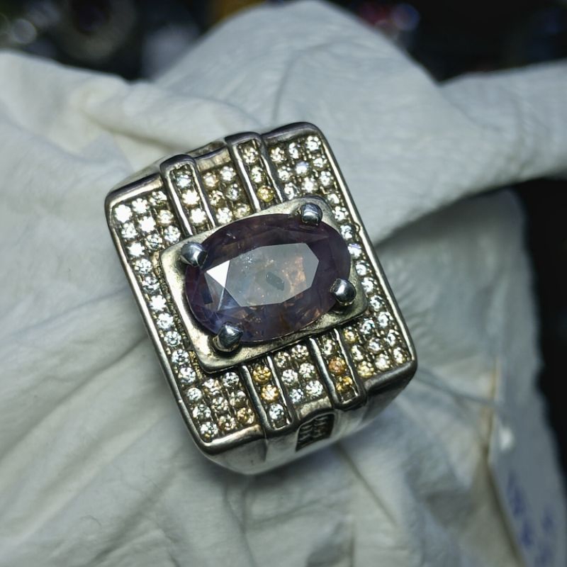 NATURAL BLUE SAPPHIRE CORONDUM SRILANGKA